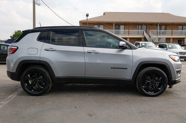 Used 2019 Jeep Compass Latitude image 16