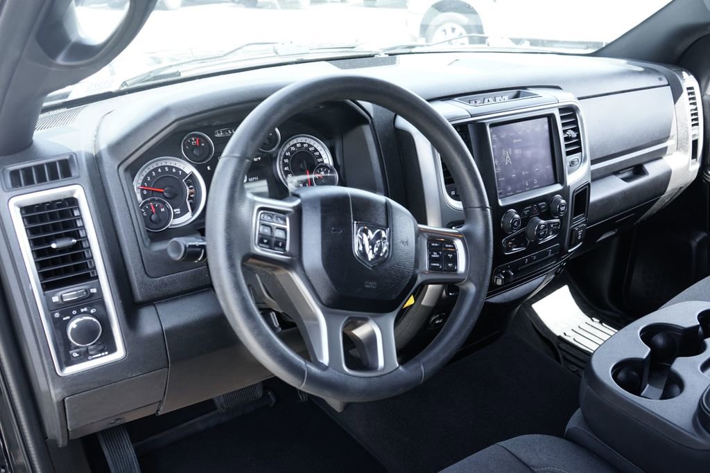 Used 2021 RAM 1500 Classic Warlock w/ Electronics Group RWD image 18