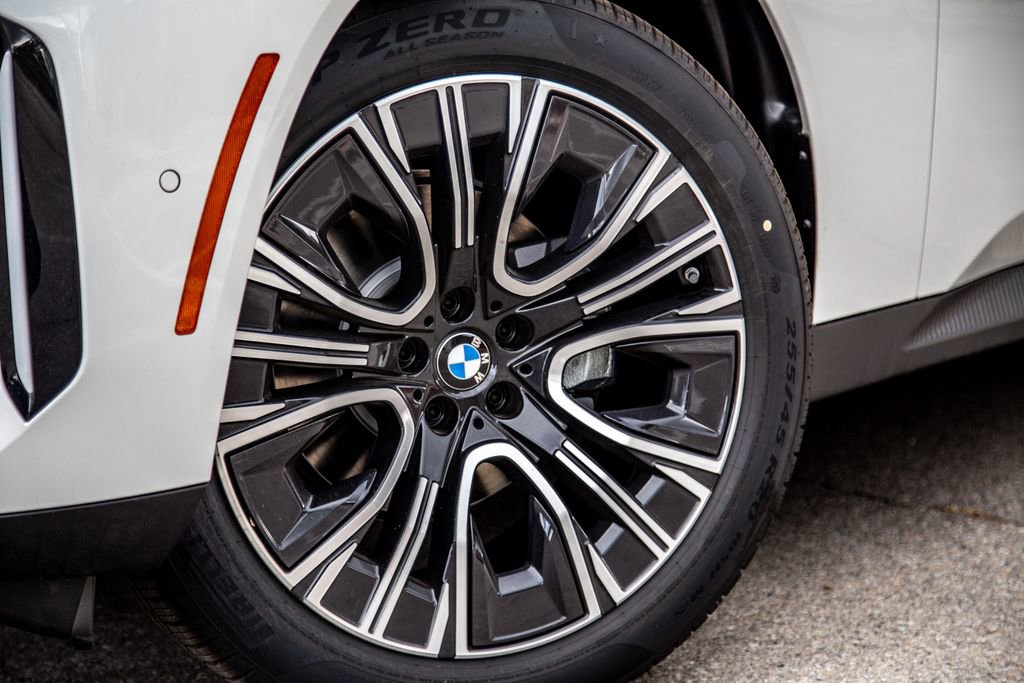 New 2026 BMW X3 xDrive30 w/ Premium Package AWD/4WD image 9