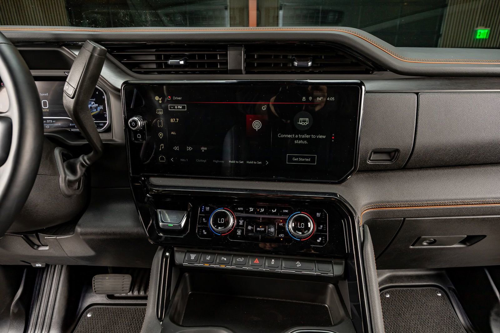 Used 2025 GMC Sierra 2500 AT4 w/ AT4 Premium Plus Package image 23