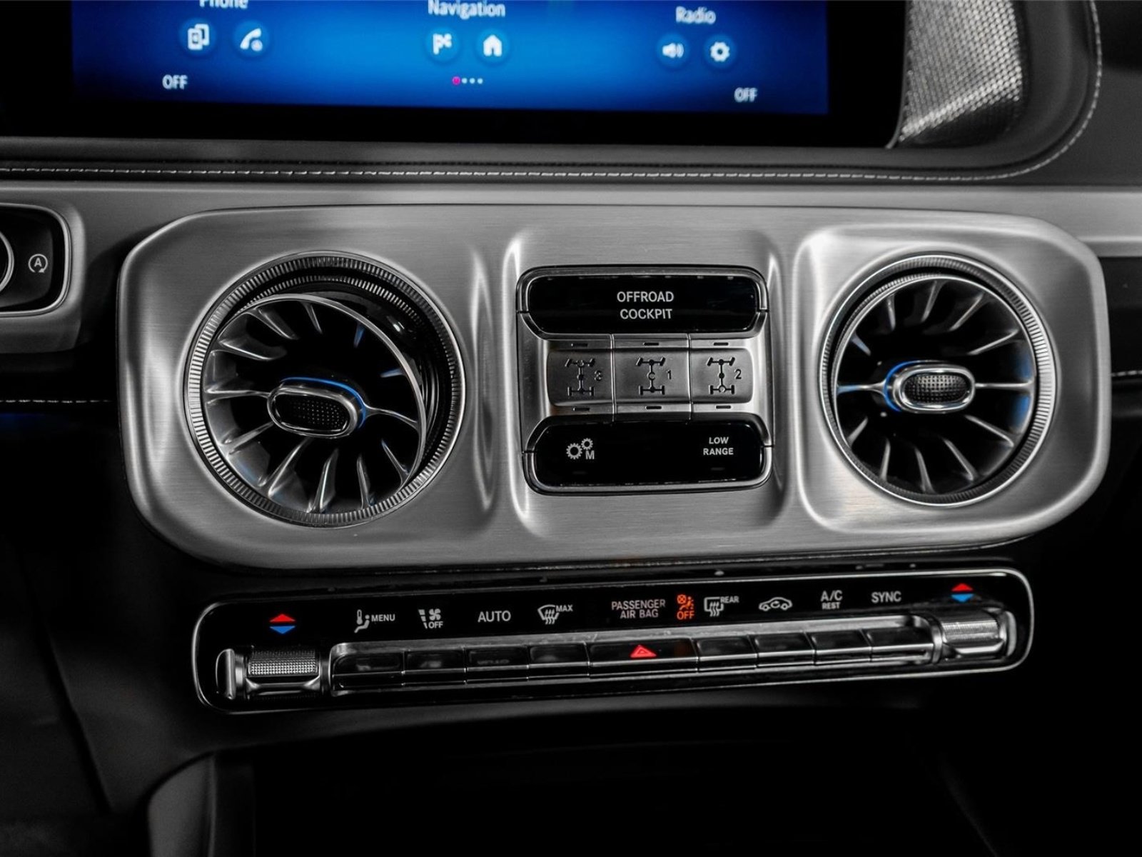 Used 2025 Mercedes-Benz G 63 AMG 4MATIC image 43