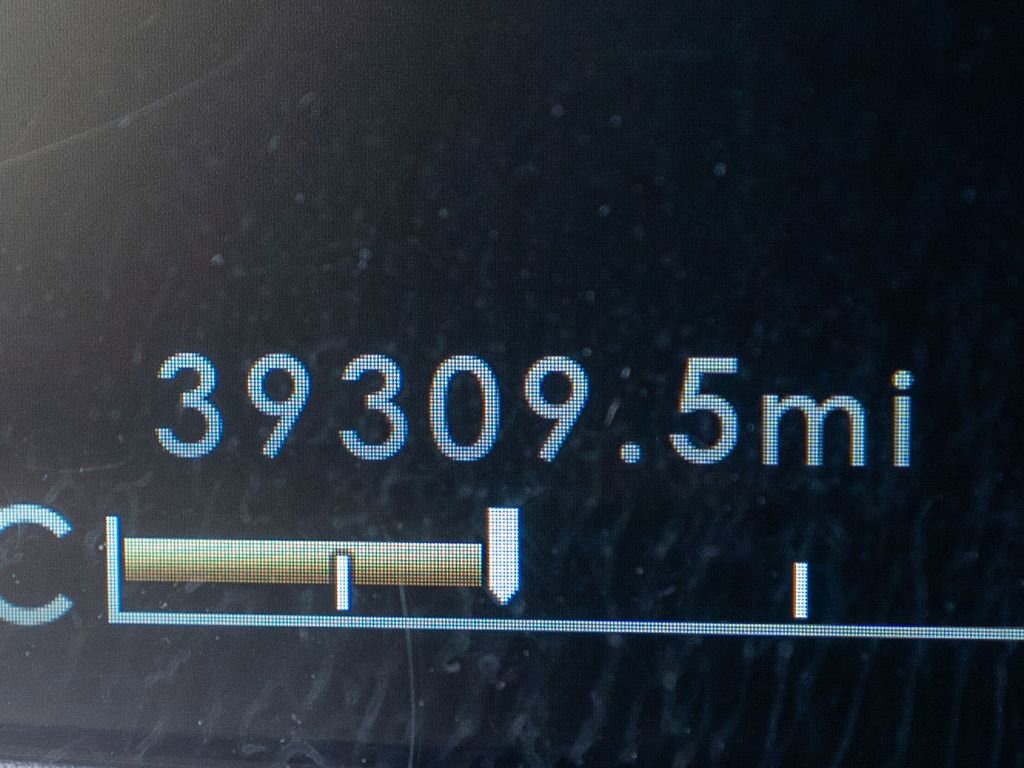 Used 2020 Lincoln Aviator Reserve w/ Equipment Group 202A image 19