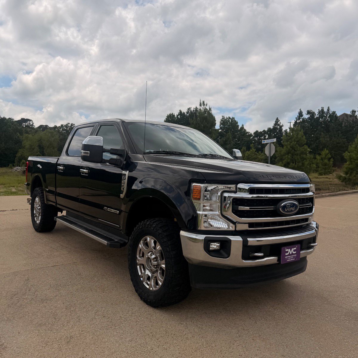 Used 2021 Ford F250 Lariat w/ Chrome Package AWD/4WD image 3