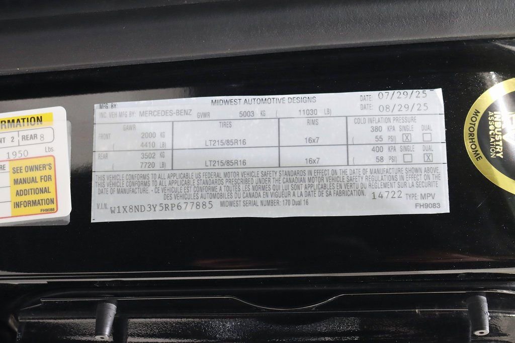 Used 2024 Mercedes-Benz Sprinter 3500 image 44