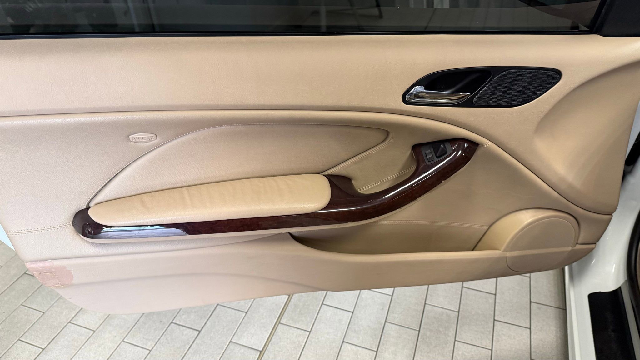 Used 2004 BMW 325Ci Coupe image 14