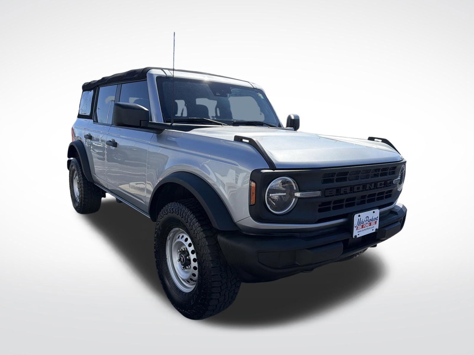 Used 2023 Ford Bronco 4-Door AWD/4WD image 4