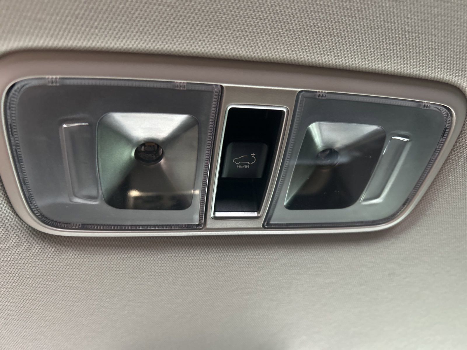 New 2026 Kia Carnival SX Prestige image 17