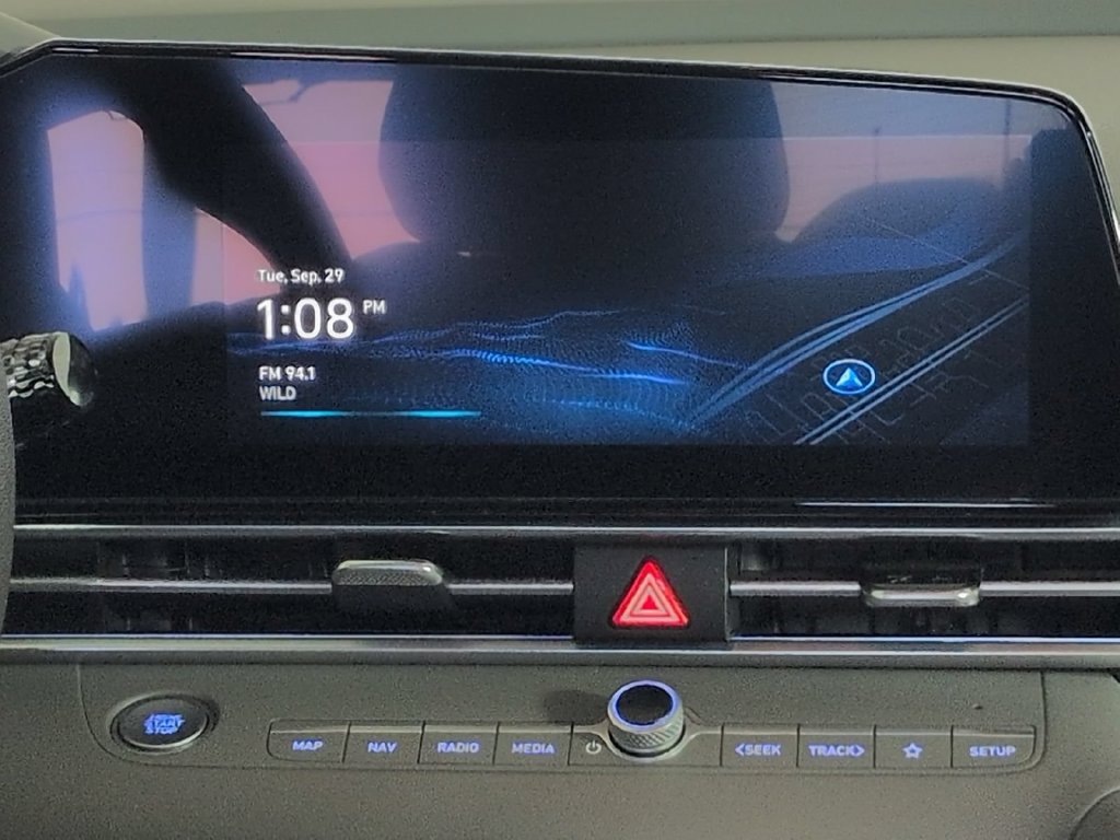 Used 2024 Hyundai Elantra SEL FWD image 24
