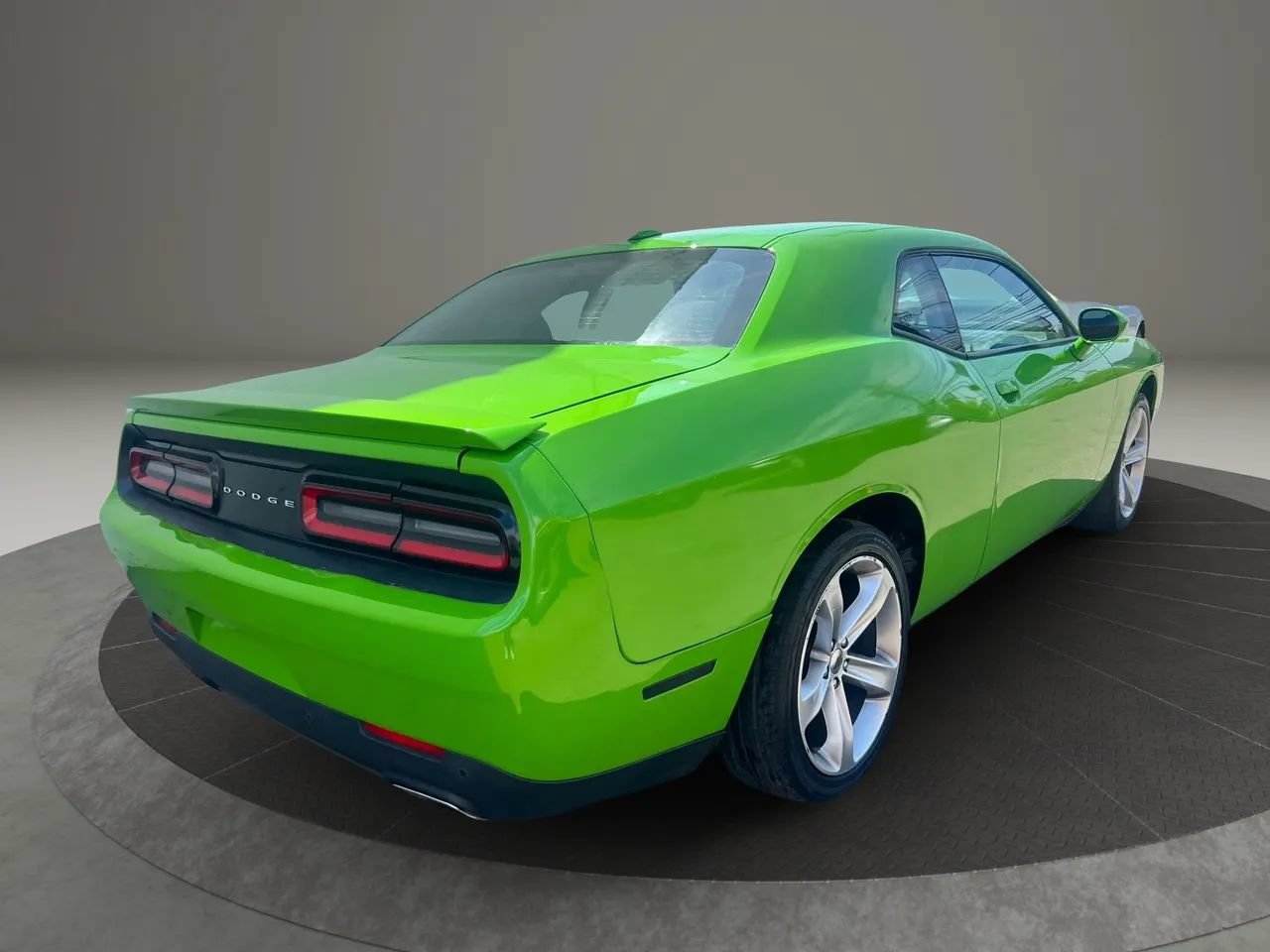 Used 2017 Dodge Challenger SXT w/ Super Sport Group (SS/T) RWD image 5
