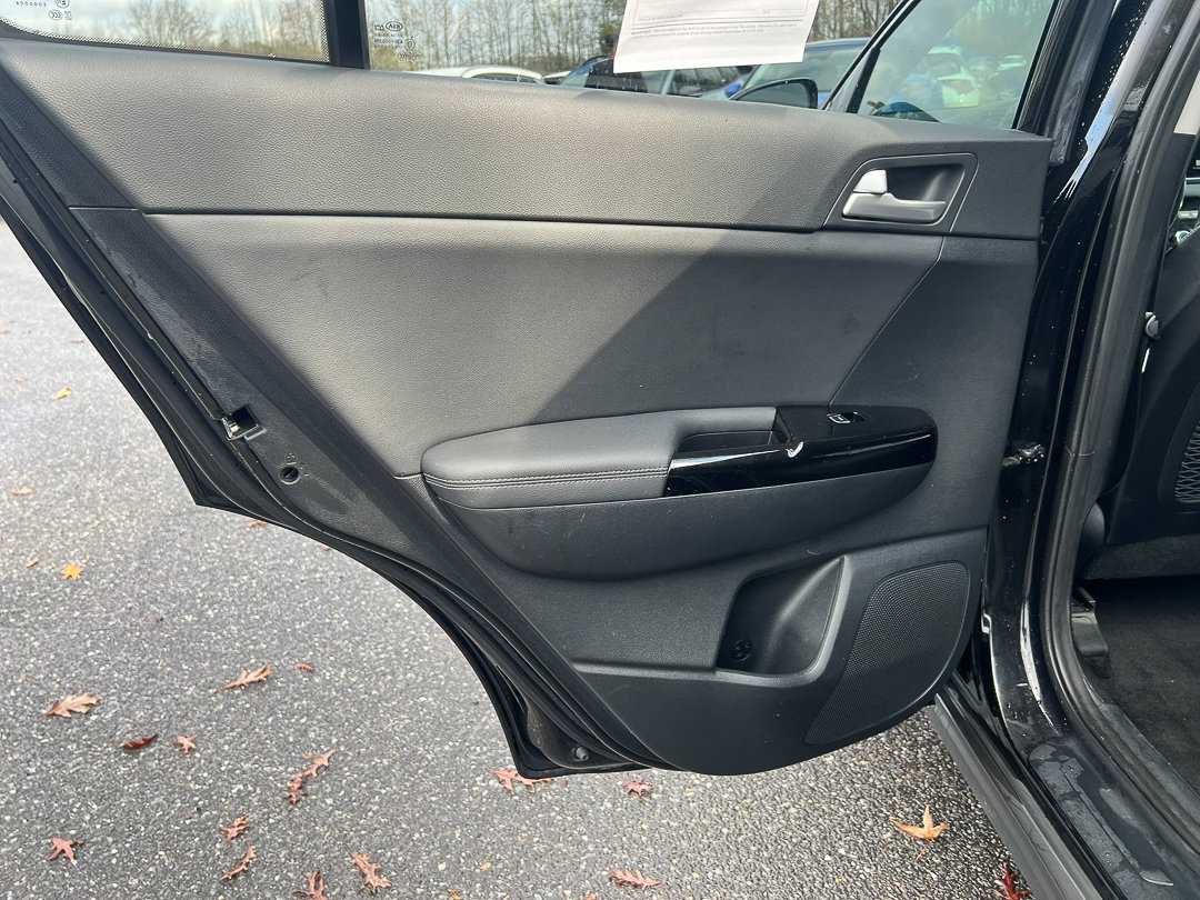 Used 2022 Kia Sportage EX image 26