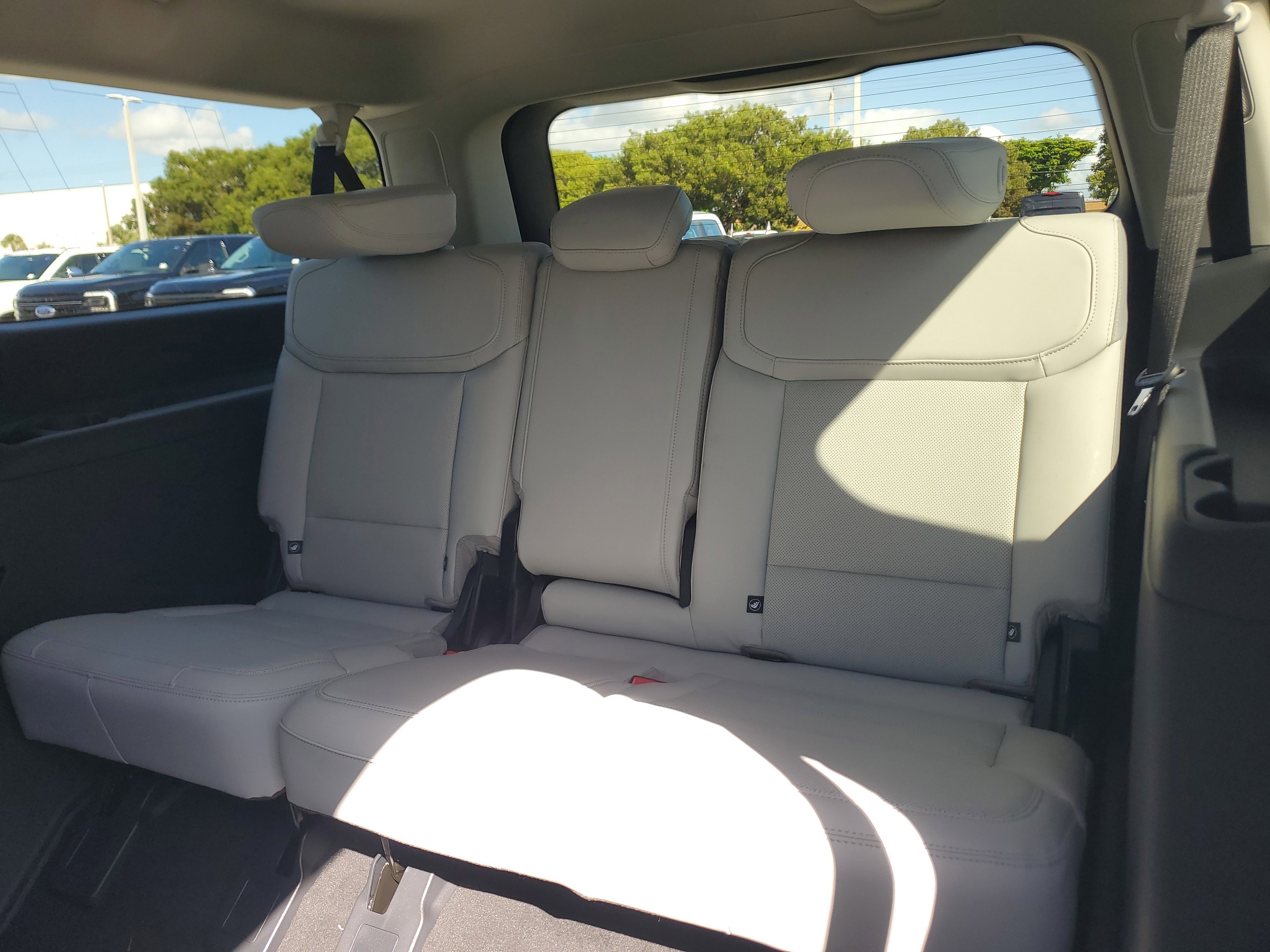 New 2025 Ford Expedition Max Platinum w/ Driver's Package image 12