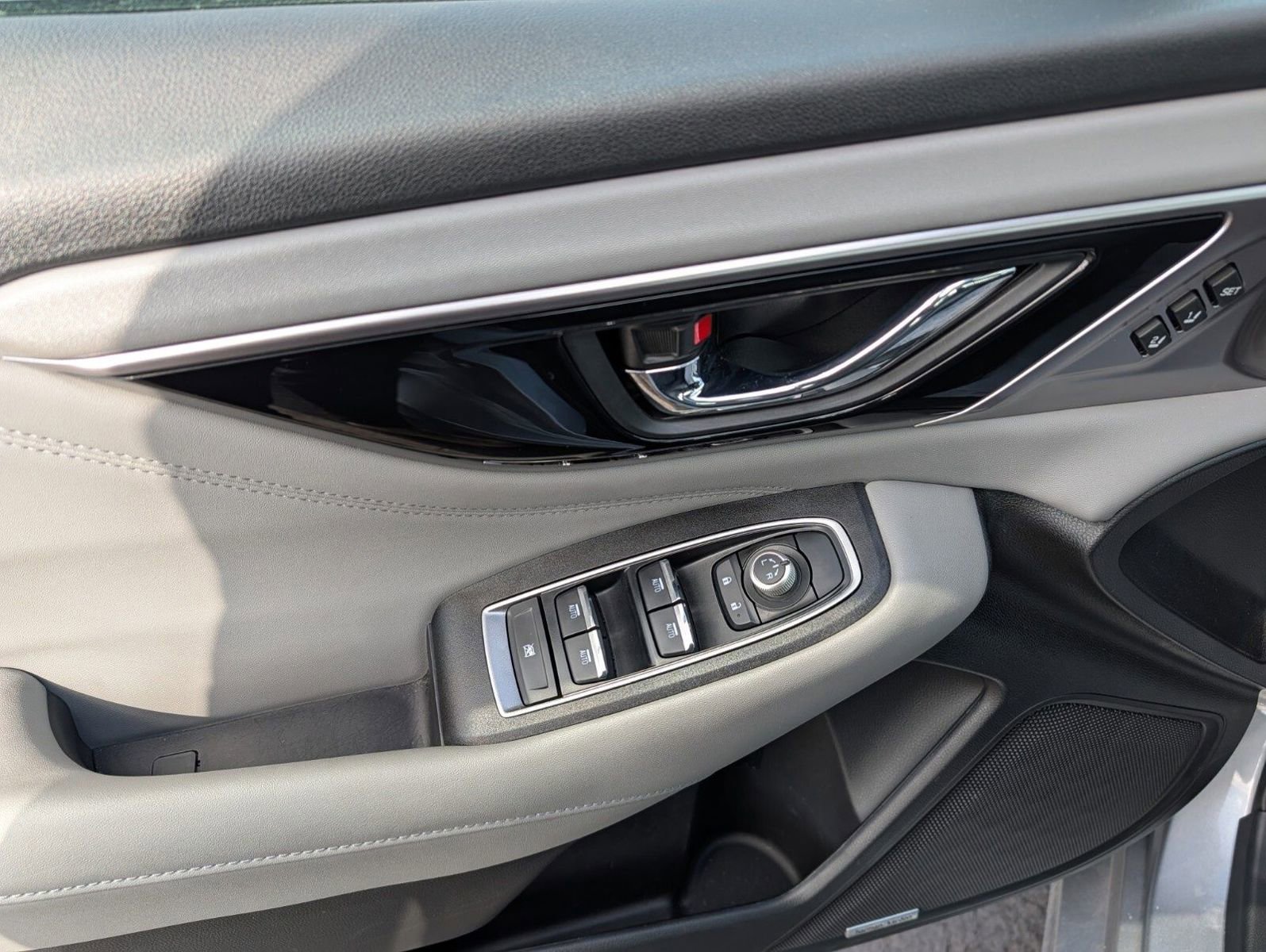 Used 2025 Subaru Legacy Limited image 26