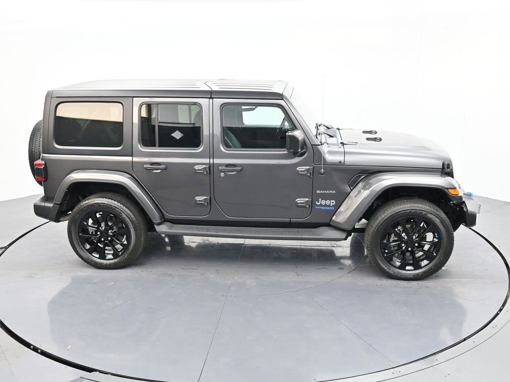 Used 2022 Jeep Wrangler Unlimited Sahara image 26
