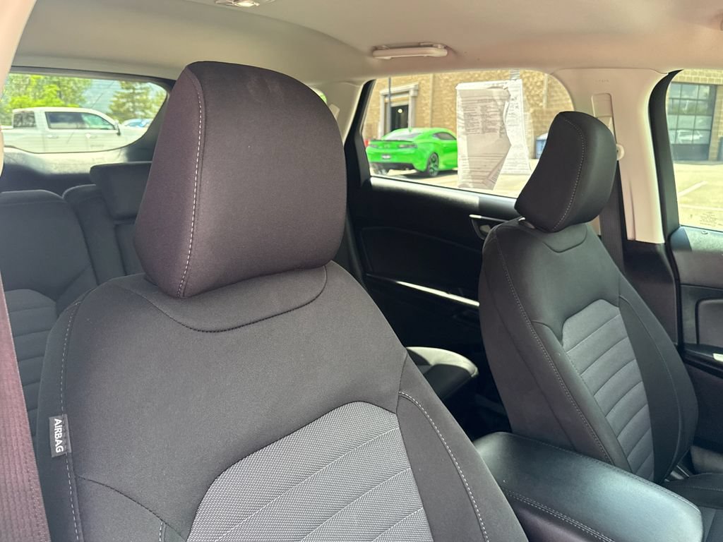 Certified 2023 Ford Edge SE w/ Black Appearance Package AWD/4WD image 31