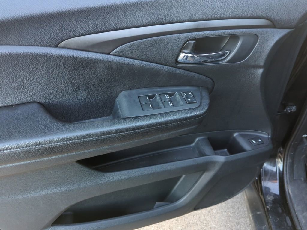 Used 2016 Honda Pilot EX-L image 9