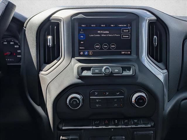 Used 2022 Chevrolet Silverado 2500 Custom w/ Custom Convenience Package RWD image 12