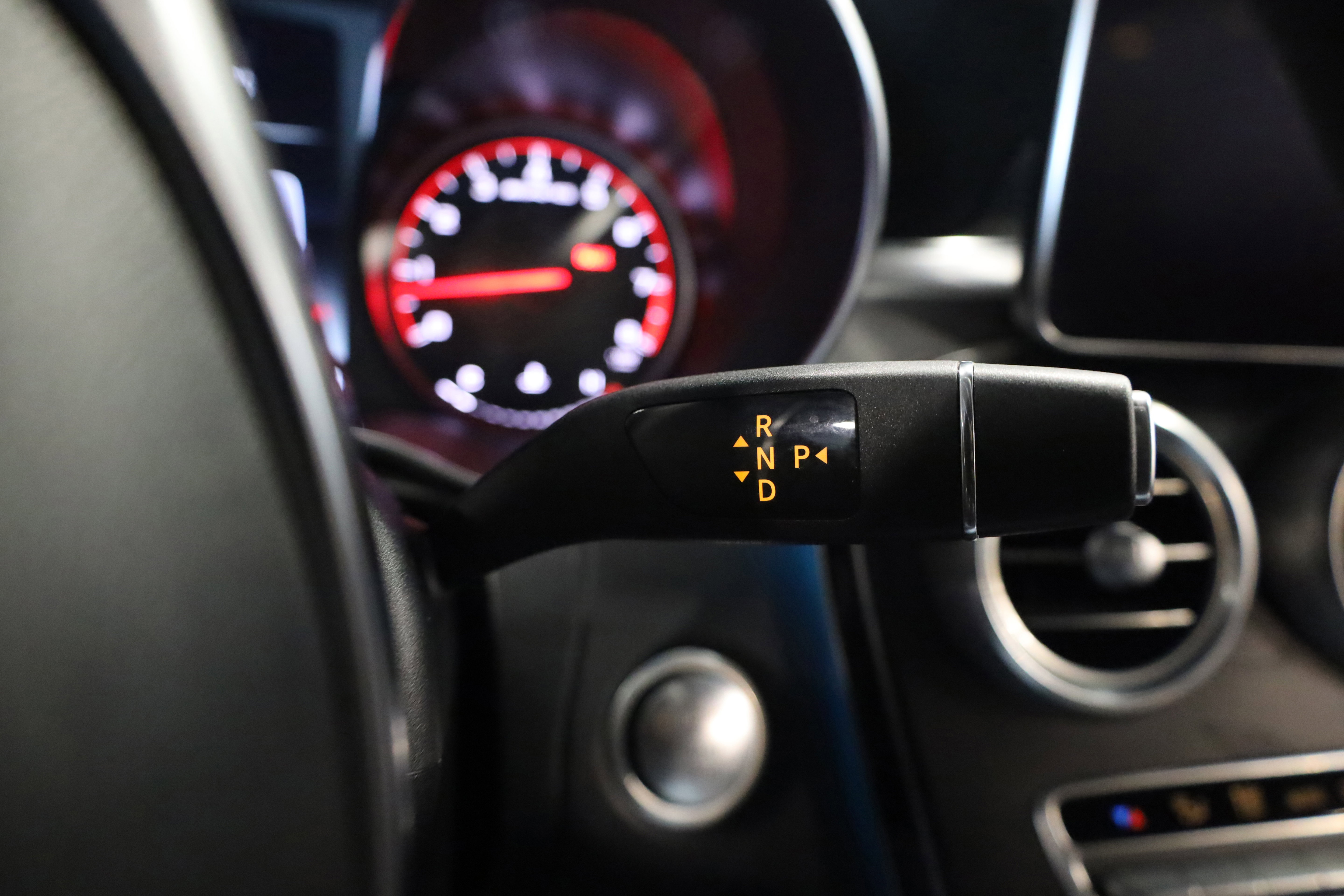 Used 2018 Mercedes-Benz C 63 AMG S image 23