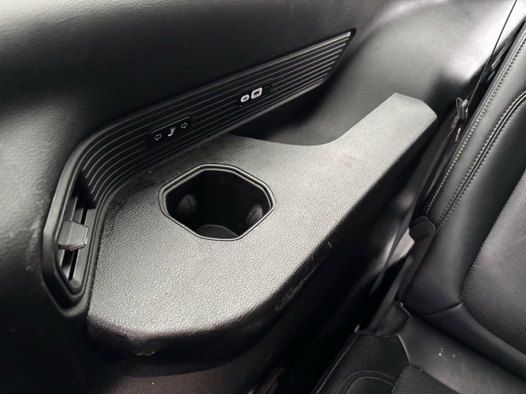 Used 2024 Jeep Wagoneer L Series II w/ Flexible Seating Group image 30