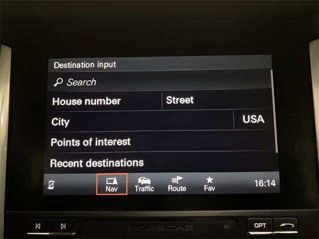 Used 2017 Porsche Macan GTS w/ Premium Package Plus image 35