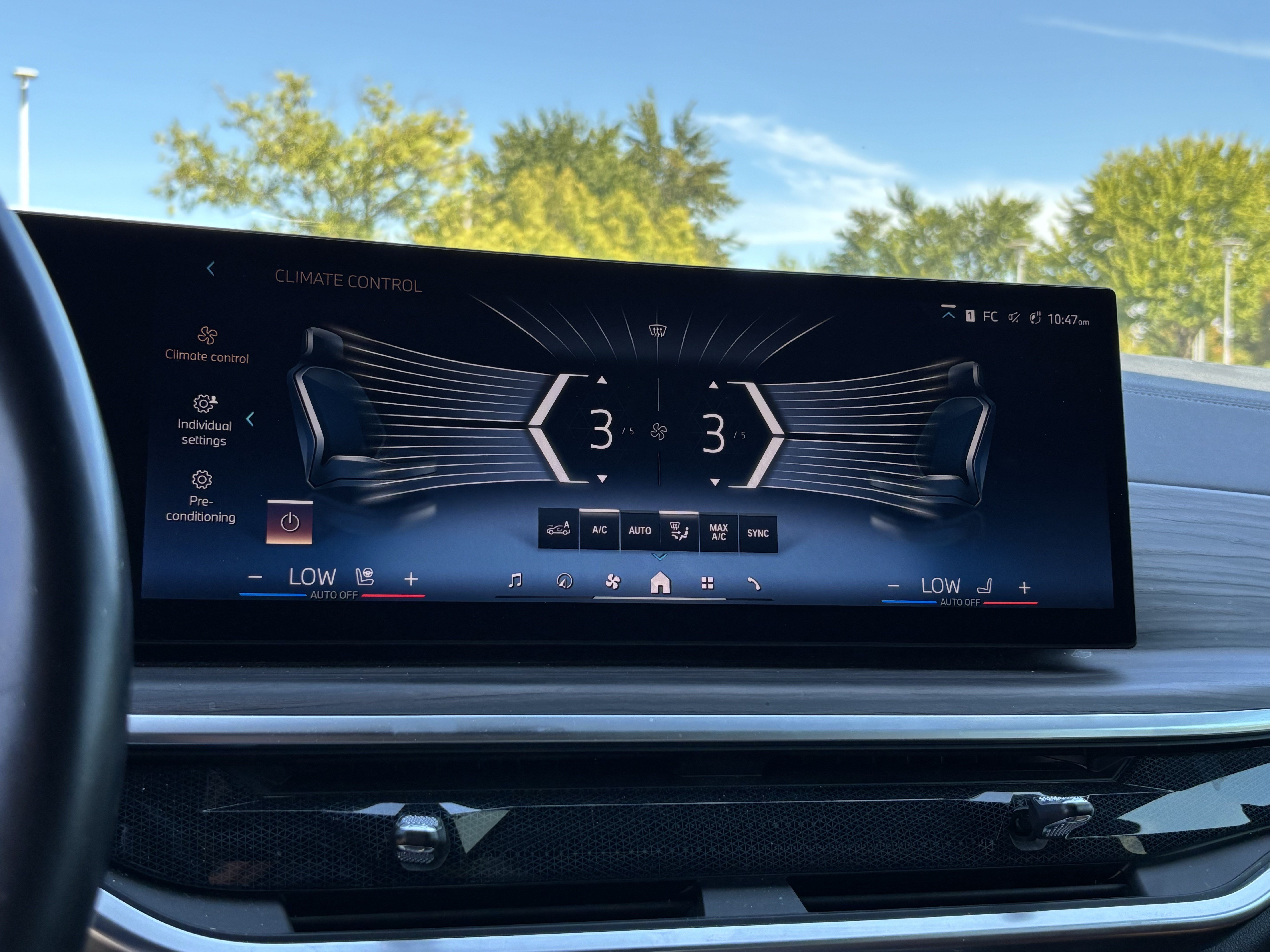 Certified 2024 BMW X5 xDrive40i w/ M Sport Package AWD/4WD image 23