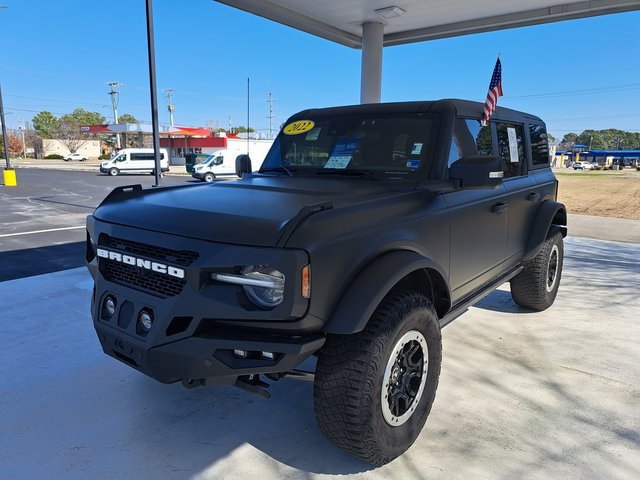 Certified 2022 Ford Bronco Badlands image 3
