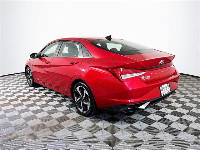 Used 2021 Hyundai Elantra SEL w/ Convenience + Premium Package image 6