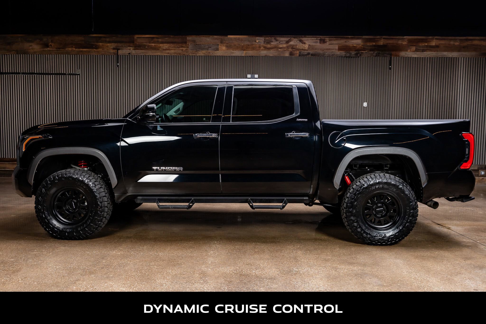 Used 2023 Toyota Tundra Limited image 5