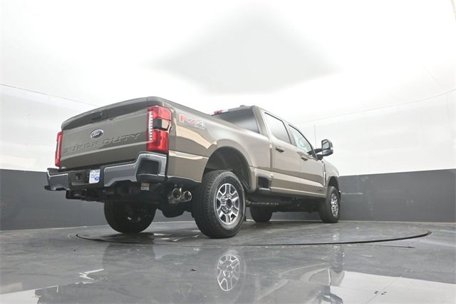 New 2026 Ford F250 Lariat w/ FX4 Off-Road Package image 36