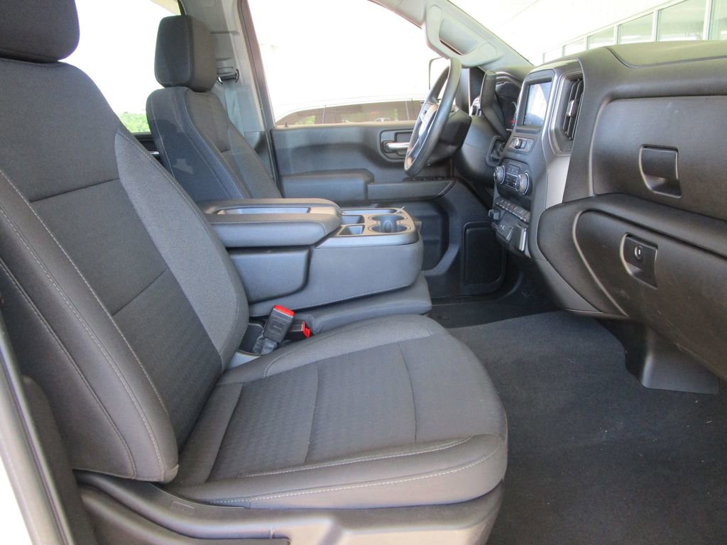 Used 2024 Chevrolet Silverado 2500 Custom w/ Custom Value Package AWD/4WD image 27
