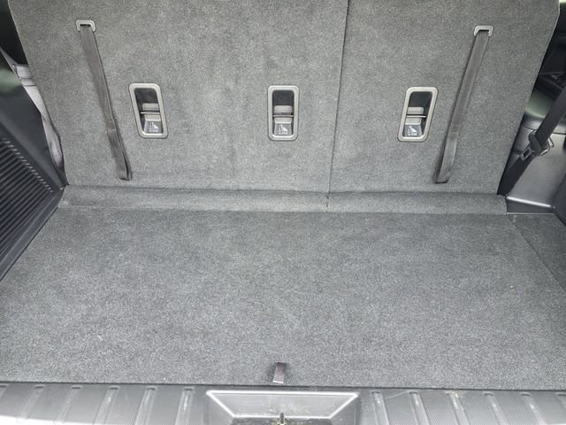 Used 2023 Subaru Ascent Limited w/ Technology Package image 28