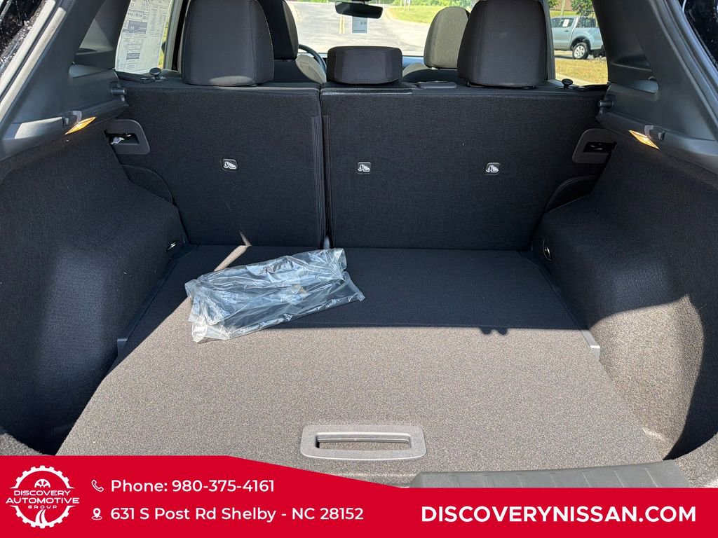 New 2026 Nissan Kicks SV w/ SV Premium Package FWD image 37