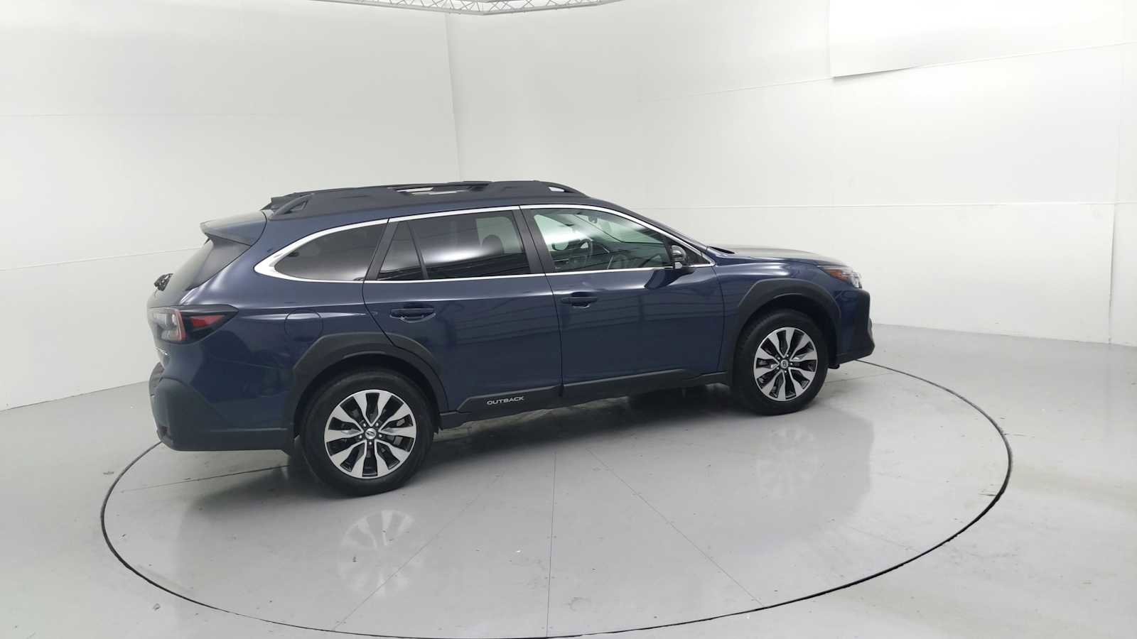 Certified 2023 Subaru Outback Limited image 11