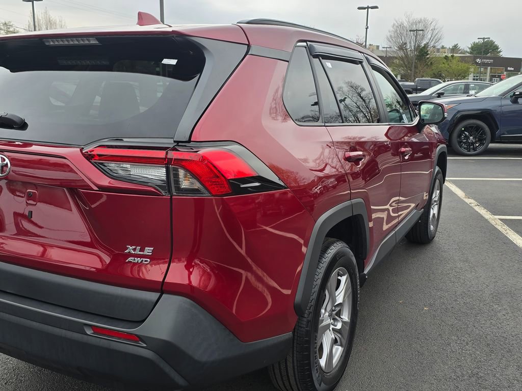 Used 2023 Toyota RAV4 XLE w/ Convenience Package AWD/4WD image 8