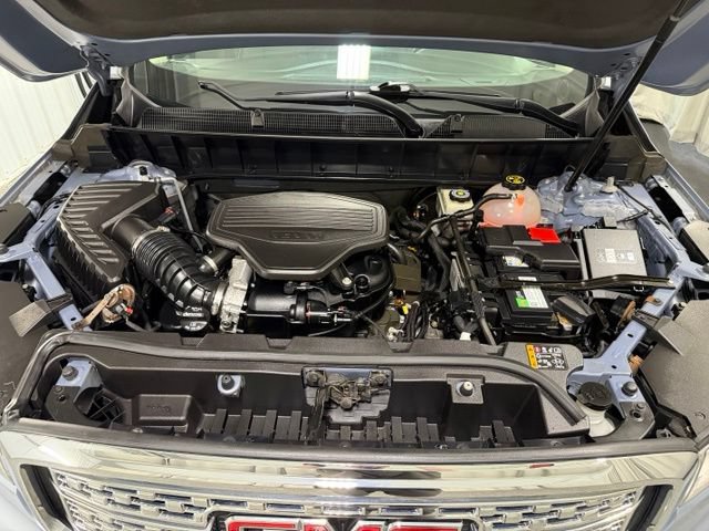 Used 2017 GMC Acadia Denali w/ Technology Package AWD/4WD image 31