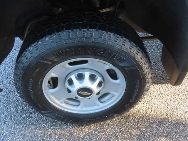 Used 2021 Chevrolet Silverado 2500 W/T w/ WT Convenience Package AWD/4WD image 15