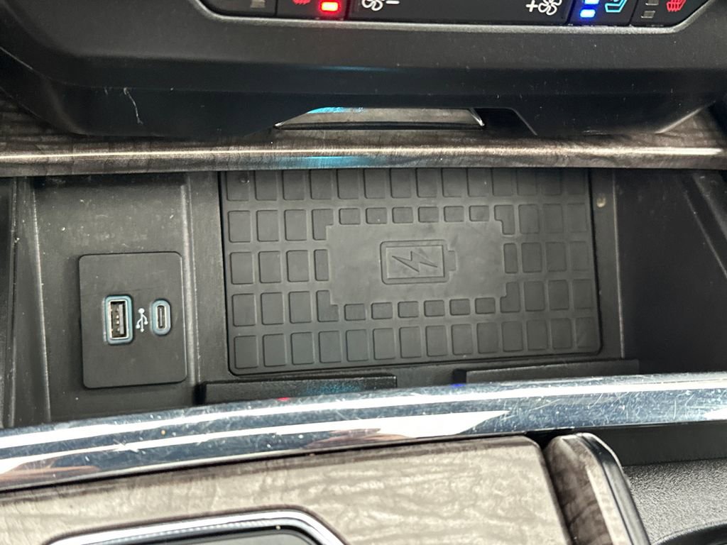 Used 2021 Ford Expedition Max Limited image 33