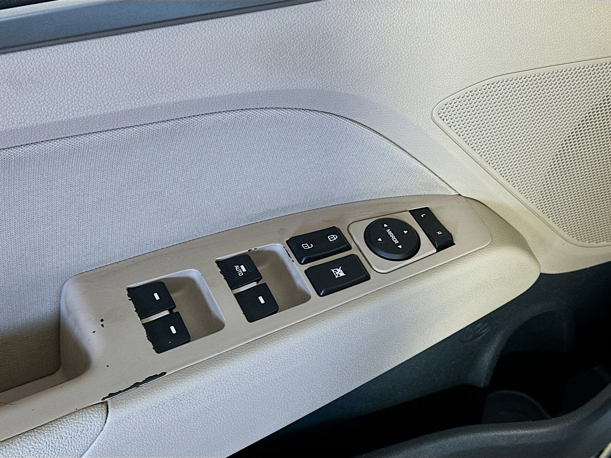 Used 2018 Hyundai Elantra Value Edition image 15