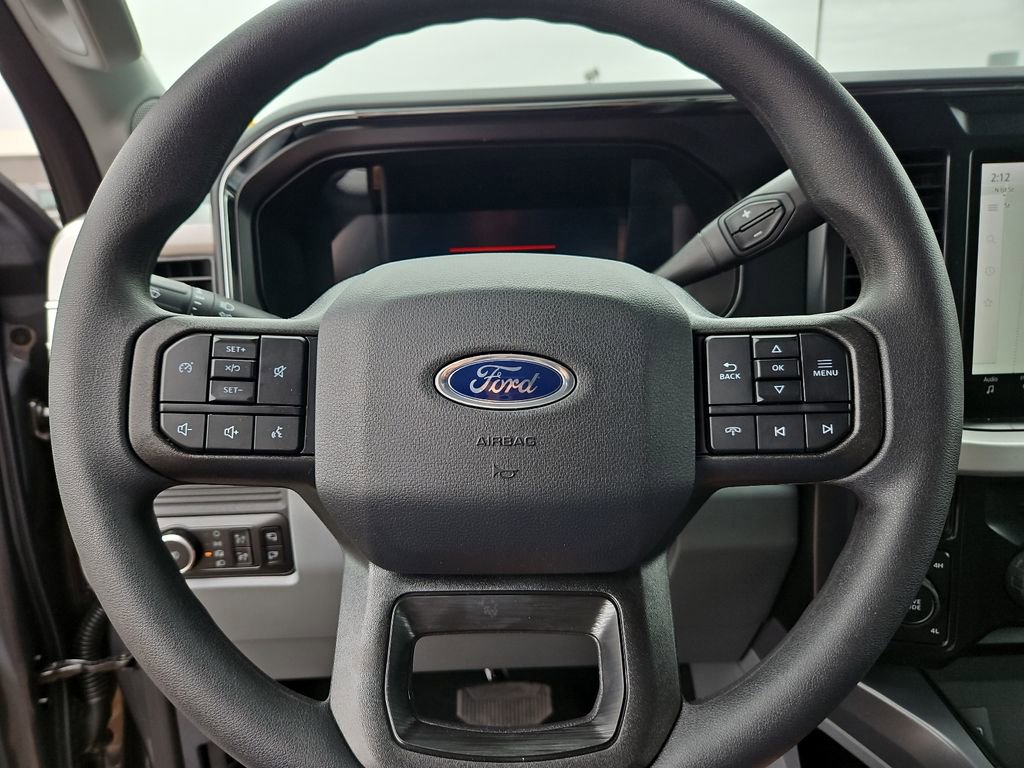 New 2026 Ford F350 XLT w/ XLT Premium Package AWD/4WD image 27