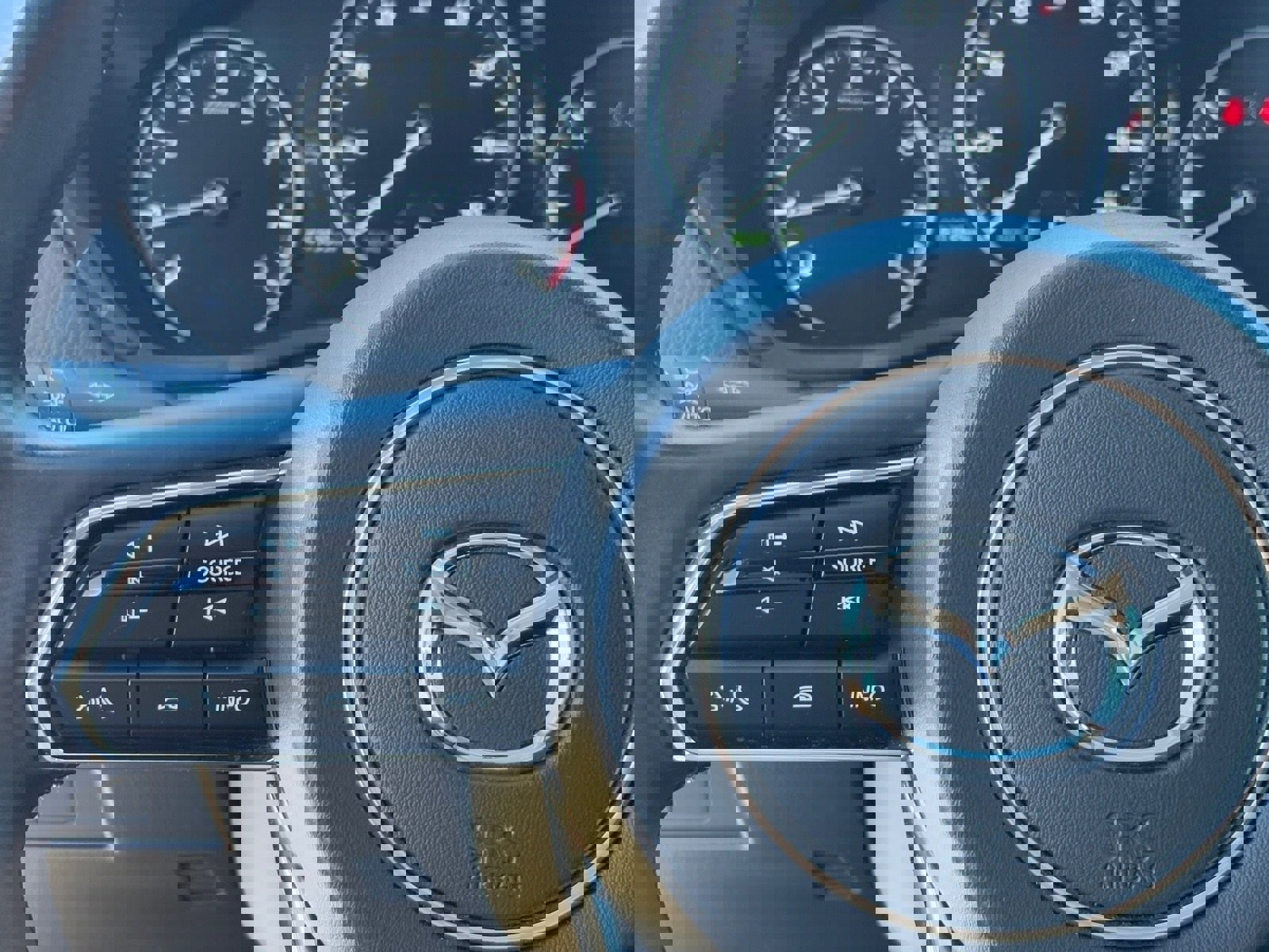 Used 2025 MAZDA CX-70 3.3 Turbo w/ Preferred Package image 21