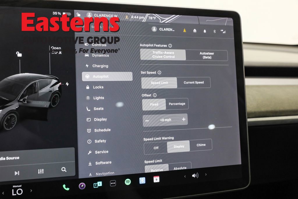 Used 2022 Tesla Model Y Performance image 17