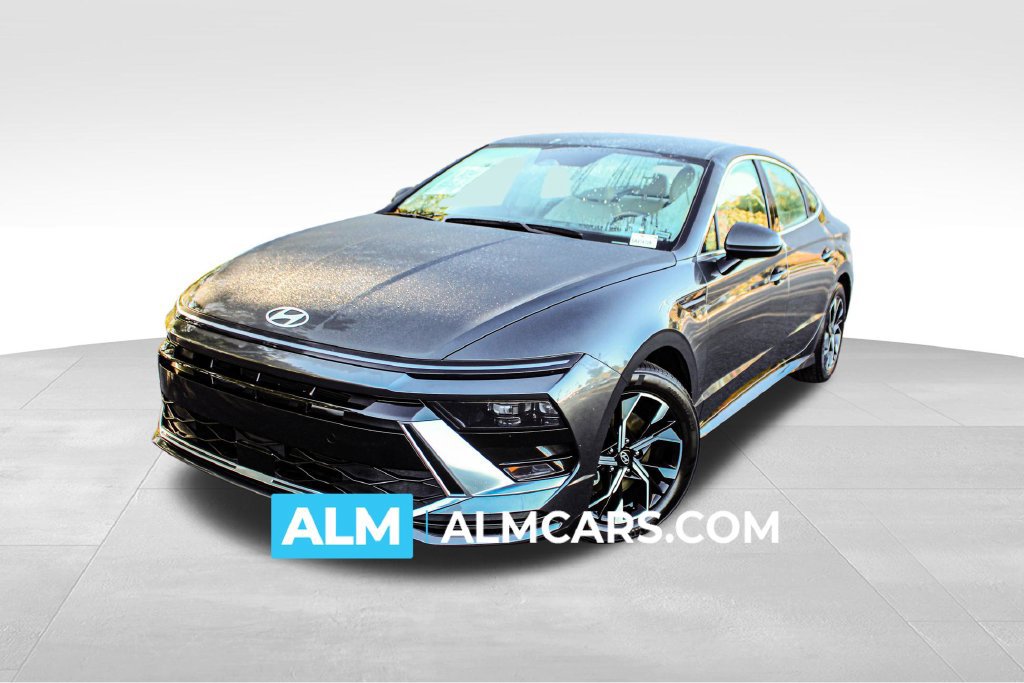 Used 2025 Hyundai Sonata SEL FWD image 1
