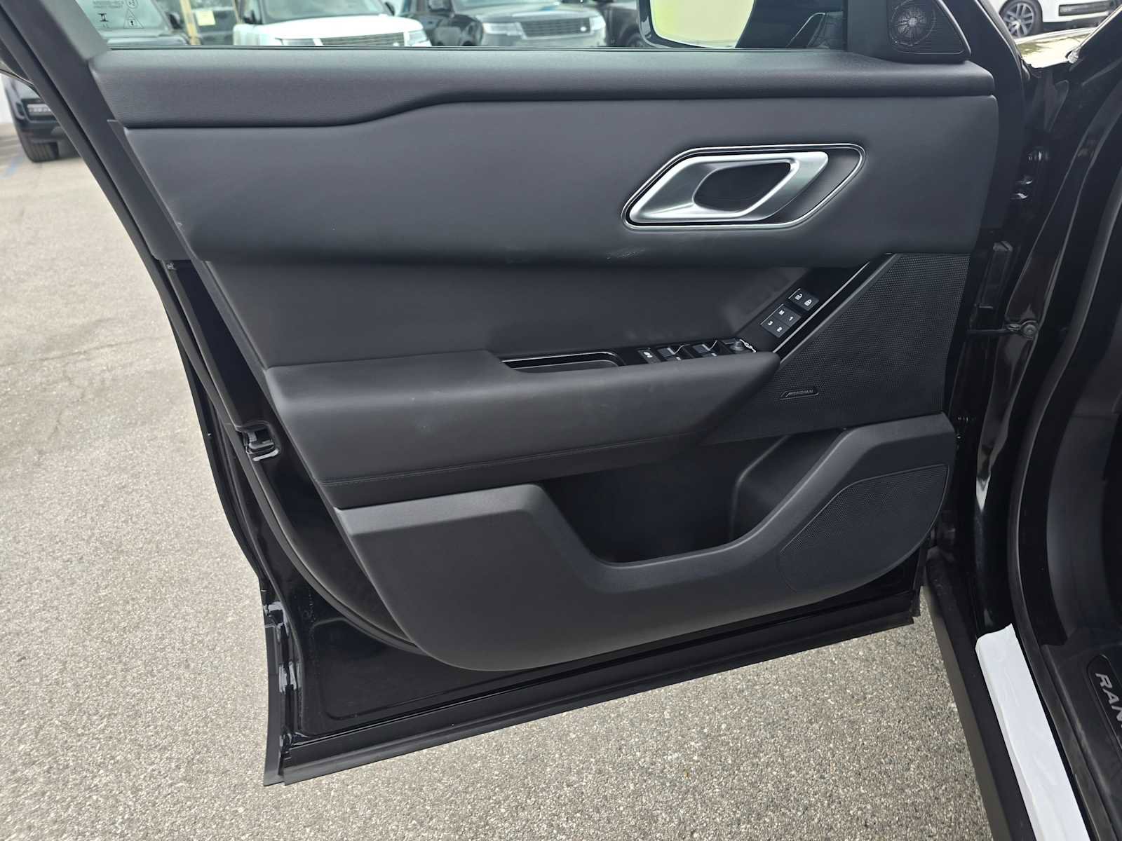 Used 2026 Land Rover Range Rover Velar S image 23