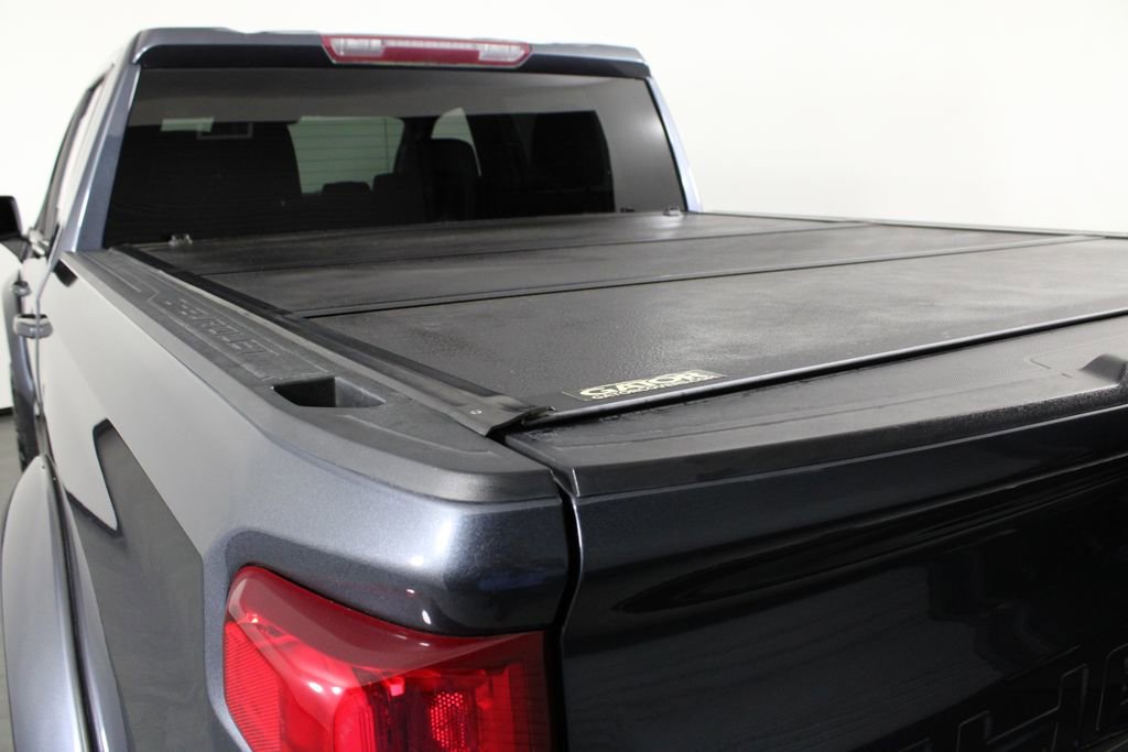 Used 2022 Chevrolet Silverado 1500 RST w/ Safety Package AWD/4WD image 15