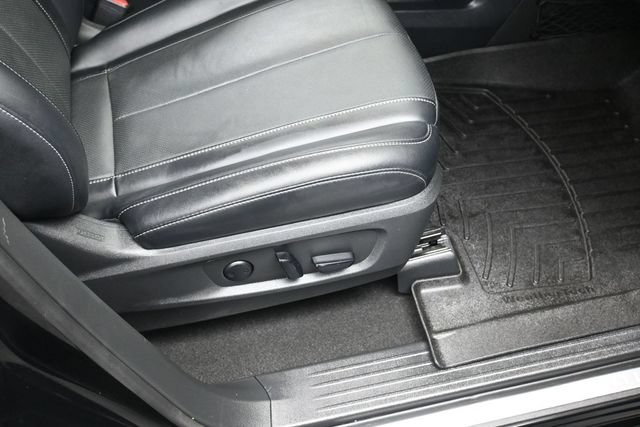 Used 2023 INFINITI QX60 Luxe w/ Cargo Package AWD/4WD image 46