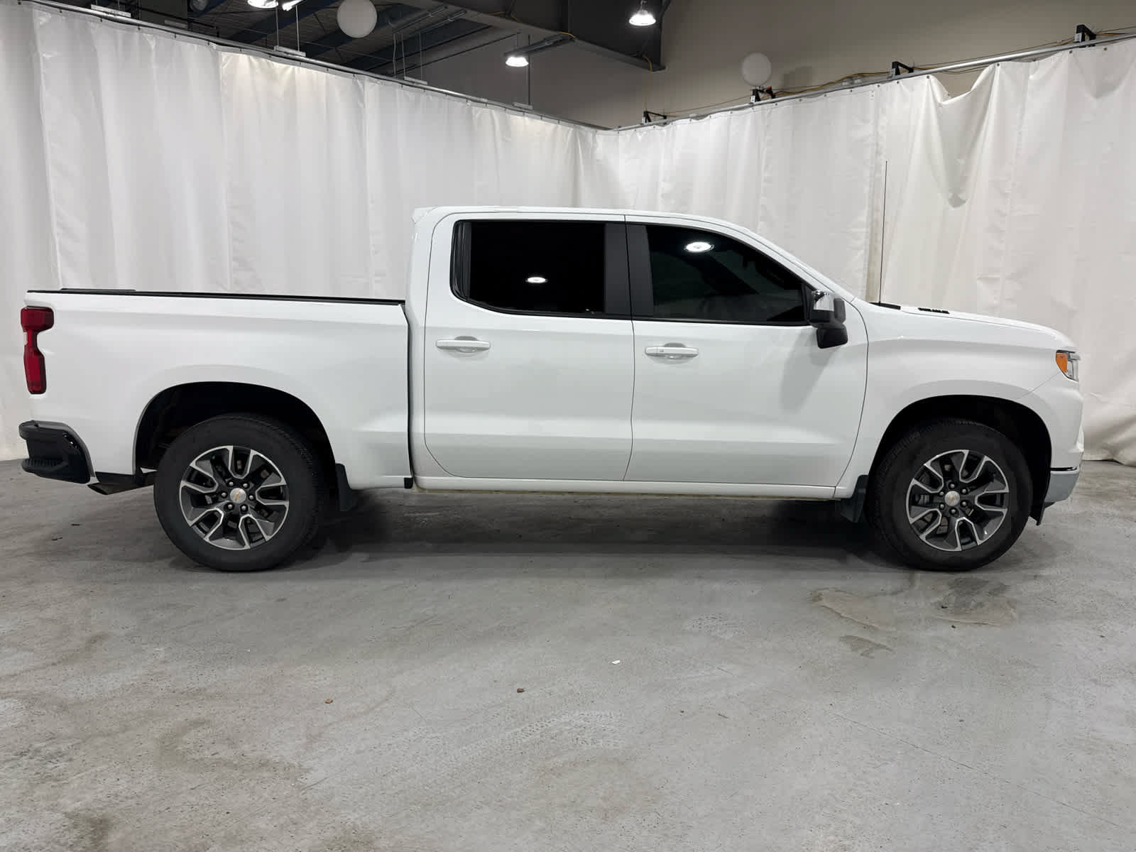 Certified 2025 Chevrolet Silverado 1500 LT w/ All Star Edition Plus AWD/4WD image 4