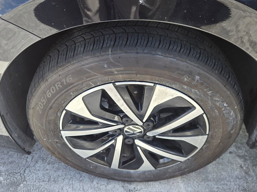 Certified 2022 Volkswagen Jetta S w/ IQ.Drive Package image 5