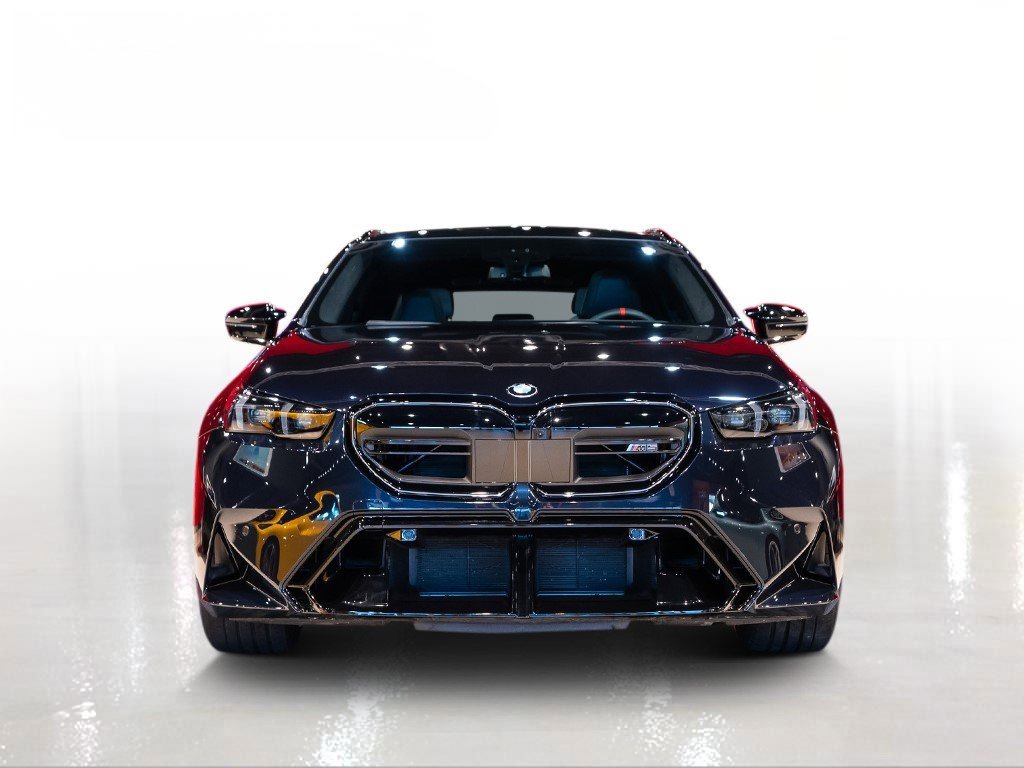 Used 2025 BMW M5 Touring image 7
