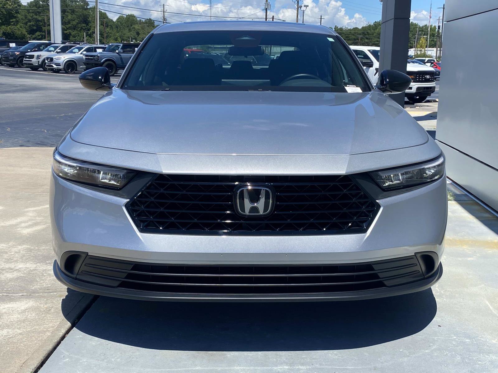 Used 2025 Honda Accord Sport image 11