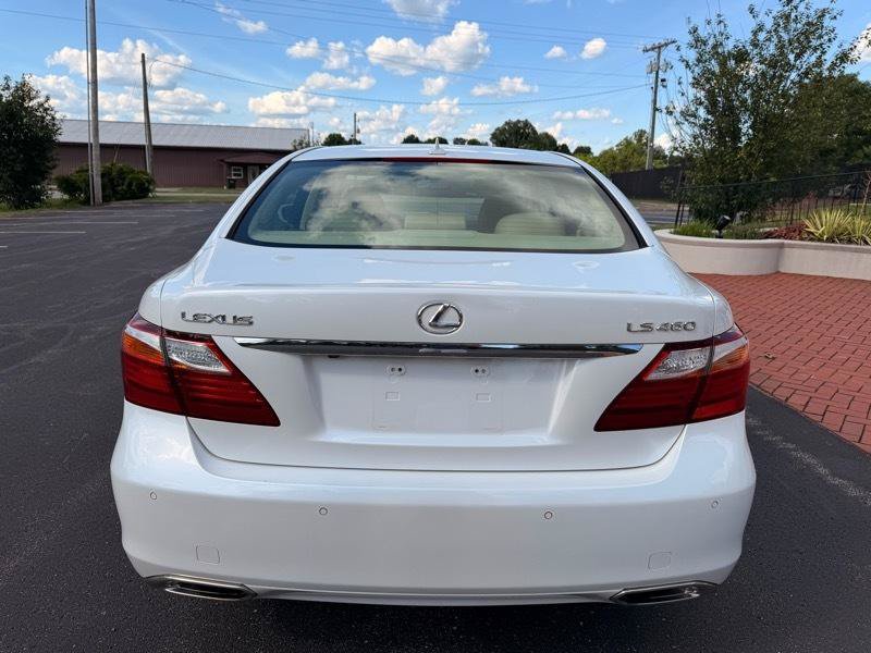 Used 2010 Lexus LS 460 RWD image 7