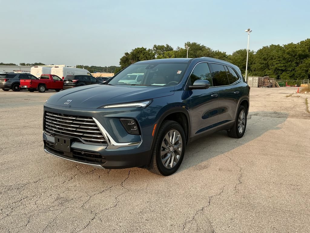 Used 2025 Buick Enclave Preferred